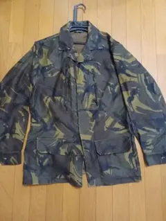 A.P.C. 迷彩 ミリタリージャケットのサムネイル