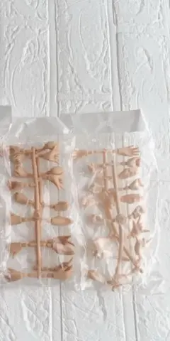 ❤️アイシードール❤️ハンドパーツ　ホワイト　2セット