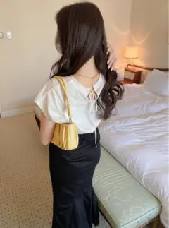 【新品、未着用】GRL バックリボンノースリーブラウンドへムTシャツ