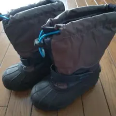 Columbia キッズブーツ Bugaboot グレー/ブラック