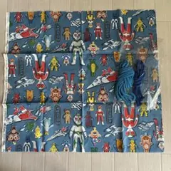 レトロ　ウルトラマン　生地