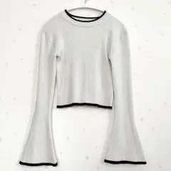 wcloset ラメ配色リブニットトップス　ラメフレアスリーブニット ホワイト