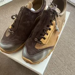BALLY バリー 新品メンズレザースニーカー42箱付き 105600円27程度 