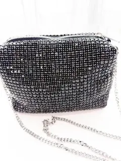 ビーズ装飾 黒 クラッチバッグ