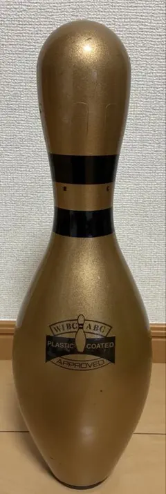 美品✨】 木製 ボウリング ピン ゴールド BOWLING - メルカリ