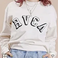 ♡*♡様 【匿名配送】rvca ルーカ　ロゴTシャツ　長袖カットソー　白Mサイズのサムネイル