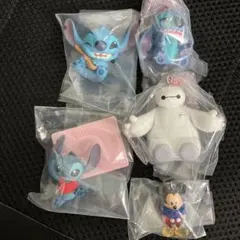 ディズニーフィギュア　ガチャ
