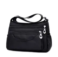 ショルダーバッグ　レディース　斜めがけ　大容量　ナイロン　黒　ポケット　軽量　鞄