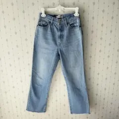 Mila Owen 裾切りっぱなしアンクル丈デニムパンツ