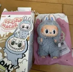 POPMART ラブブ マカロン シーソルトココナッツ(a )ぬいぐるみ