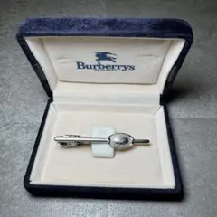 ☆【極美品】Burberrys ネクタイピン シルバー ロゴ刻印 箱付き☆