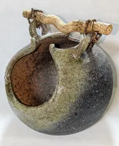 Item thumbnail for item 53719f97-b5cc-4277-8e1d-0a16ed7bc651