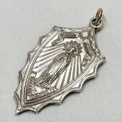 Item thumbnail for item 7c5d0b47-c3bd-4a04-8ae6-668258f9ba5a