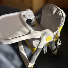 APRAMO ベビーチェア 折りたたみ式 軽量　椅子にも取り付け可能