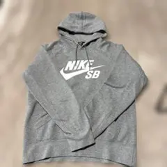 Nike SB グレー　パーカー Sサイズ