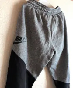 Nike ジョガーパンツ 140㎝〜150㎝ グレー/ブラック