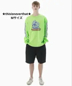 【極美品】グラフィックプリント 長袖Tシャツ ライトグリーン