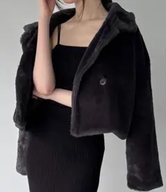 ダークグレー ファーショートジャケット