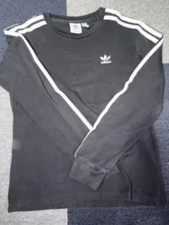 adidas ロンT