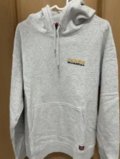 dickiesパーカー