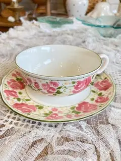 Item thumbnail for item a2ecb676-3a15-49bb-abfc-18d7f9b8ff35