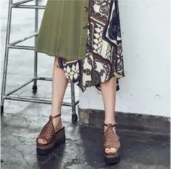 メッシュウェッジサンダル