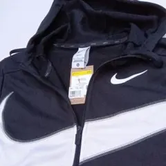 ⭕️【新品】Nike ジップアップパーカー ブラック/ホワイト