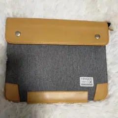 Item thumbnail for item e38f34b4-2c8e-4991-897c-e6b9c562b7b6