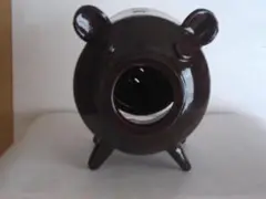 ハンドメイドの蚊取り線香立て　黒ブタ　ミニサイズ用