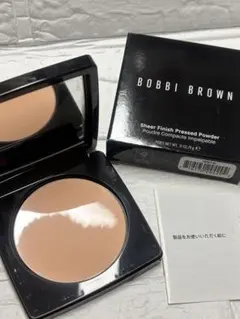 【未使用】BOBBI BROWN シアーフィニッシュ プレストパウダー02 ❤︎のサムネイル