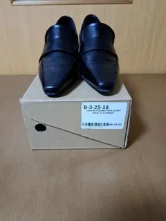 Crew heel loafers TKYEJL3307 ブラック 23.5のサムネイル
