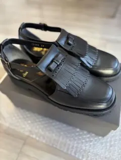 ショセ/chausser 黒 サンダルのサムネイル