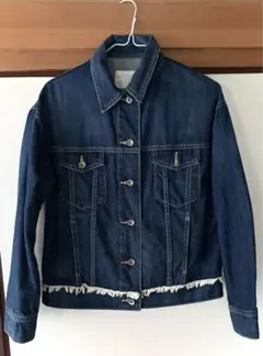 Item thumbnail for item e5a34d6b-708e-4aab-9c54-aa2e2112ebf3