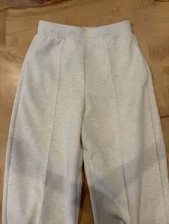 UNIQLO :C スウェットパンツ オフホワイト