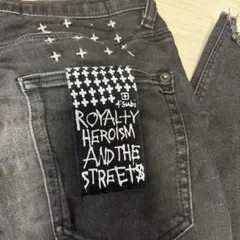 Ksubi ブラックスキニーデニム サイズ29 赤刺繍 - メルカリ
