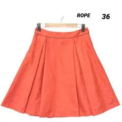 極美品 ROPE タックフレアスカート 36 オレンジ ひざ丈 Aラインのサムネイル
