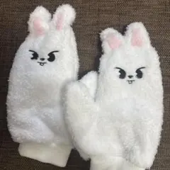 straykids リノ　リービット　手袋