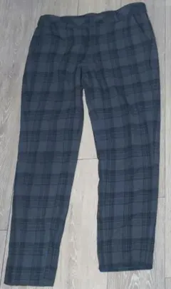グレー系チェック スリムフィットカジュアルパンツ