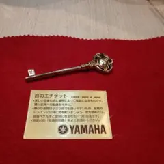 グランドピアノ