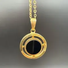 サークルモチーフ ペンダント ネックレス ゴールドカラー ブラックのサムネイル