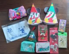 ディズニー　リルリンリン　クリスマス　リース　クッキー缶　ヘアポニー　メモ帳