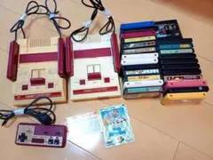 ファミリーコンピュータ本体3台　ソフト32本 ファミリーコンピュータ本体3台 ソフト32本 - メルカリ
