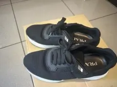 PRADA プラダ スニーカー ブラックのサムネイル