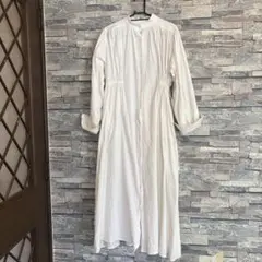 AKTE ホワイト ロングシャツのサムネイル
