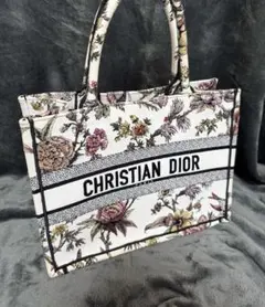美品 】Christian Dior ブックトート 花柄 ボタニーク - メルカリ