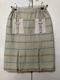 Navy wo ストライプ柄ひざ丈ダウンスカート