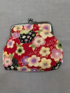 赤色花柄がま口ケース