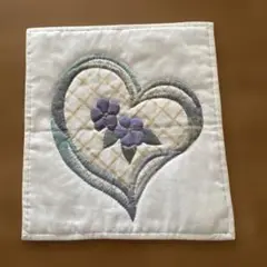 ✅ハート型刺繍タペストリー