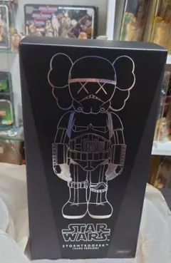 OriginalFake STAR WARS ストームトルーパー KAWSのサムネイル