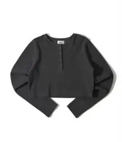 WHO'S WHO gallery ヘンリーネックショートトップスのサムネイル